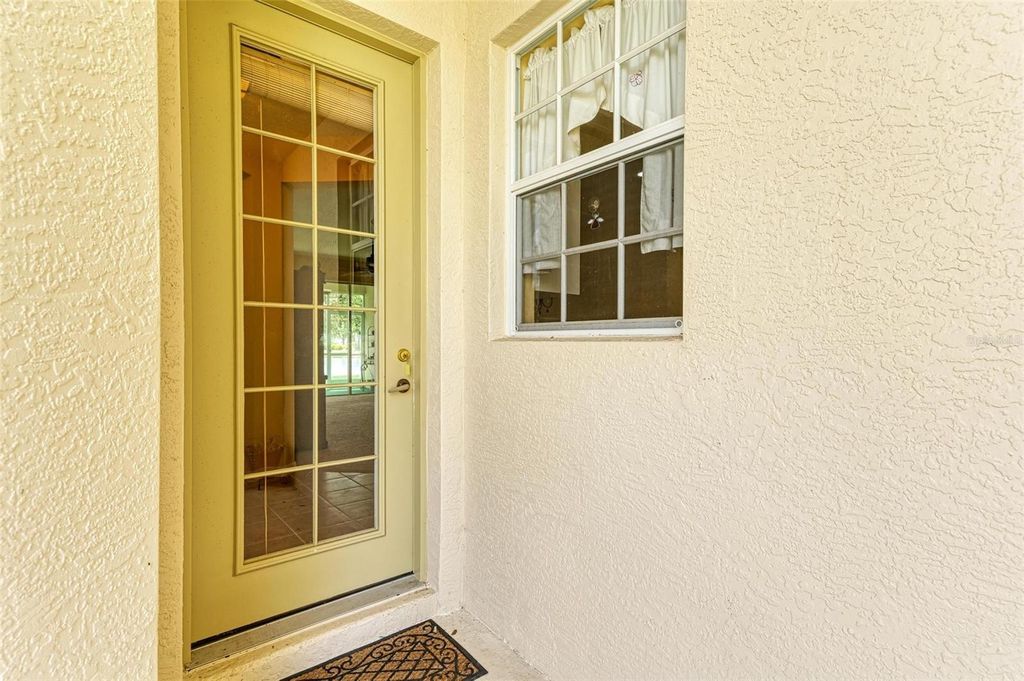 Image 11 of property listing at 2424 MAGNOLIA CIRCLE, North Port, FL 34289