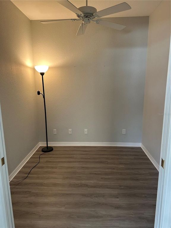 Image 19 of property listing at 2424 MAGNOLIA CIRCLE, North Port, FL 34289