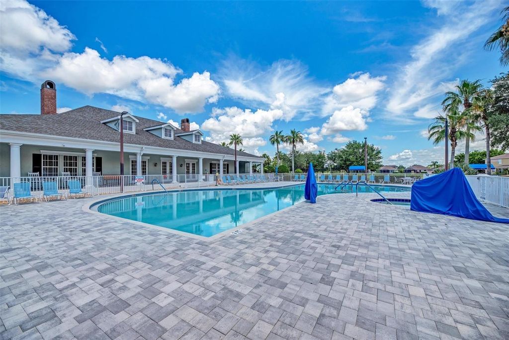 Image 44 of property listing at 2424 MAGNOLIA CIRCLE, North Port, FL 34289