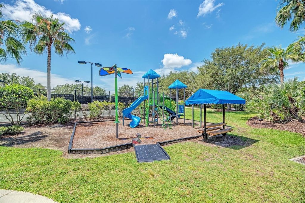 Image 47 of property listing at 2424 MAGNOLIA CIRCLE, North Port, FL 34289