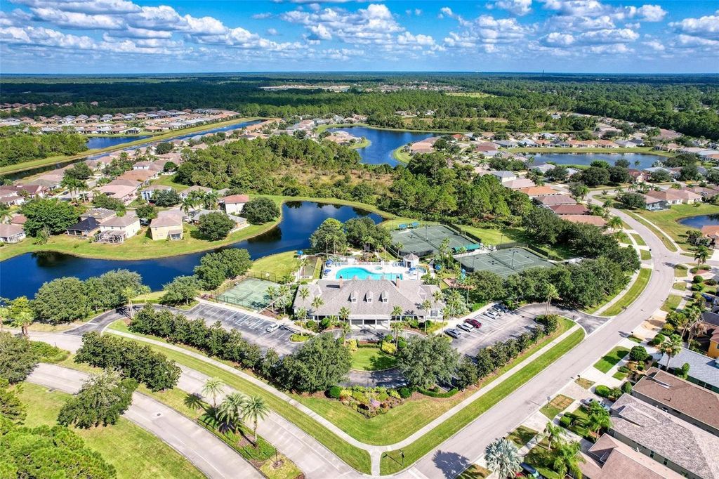 Image 50 of property listing at 2424 MAGNOLIA CIRCLE, North Port, FL 34289