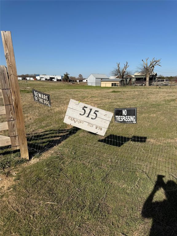 515 Country Road 176, Whitesboro, TX 76273