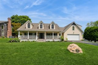 800 Ruth Road, Mattituck, NY 11952