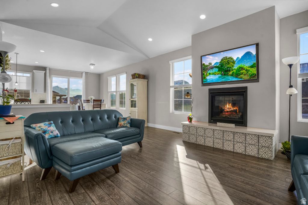 2162 W KIMBER LN, Riverton, UT 84065