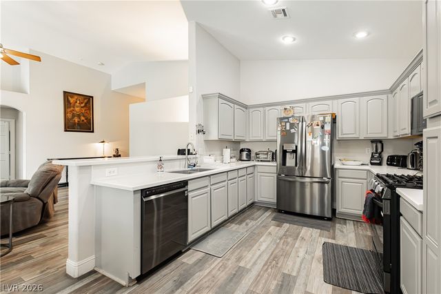 1729 Honey Tree Drive, Las Vegas, NV 89144