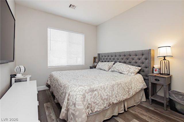1729 Honey Tree Drive, Las Vegas, NV 89144
