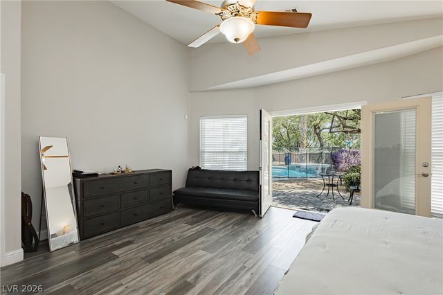 1729 Honey Tree Drive, Las Vegas, NV 89144