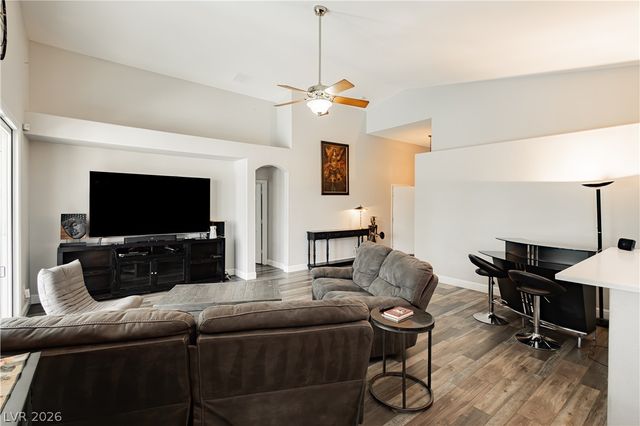 1729 Honey Tree Drive, Las Vegas, NV 89144
