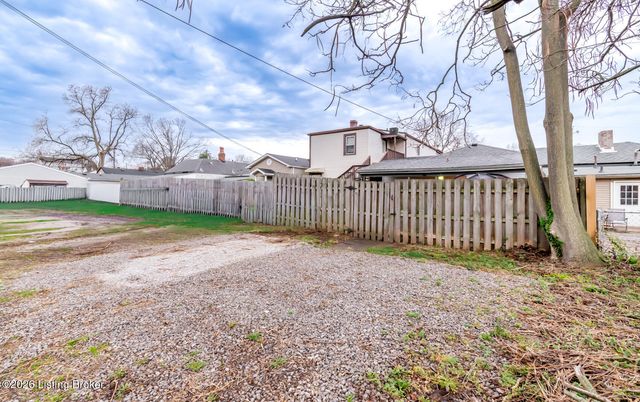 627 Rubel Ave, Louisville, KY 40204