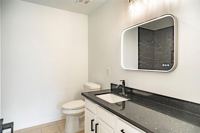 8531 Village Rose Lane, Houston, TX 77072