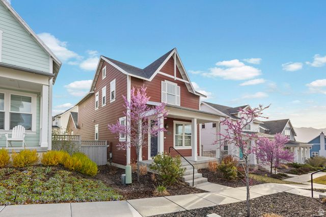10737 S LAKE TERRACE AVE, South Jordan, UT 84009