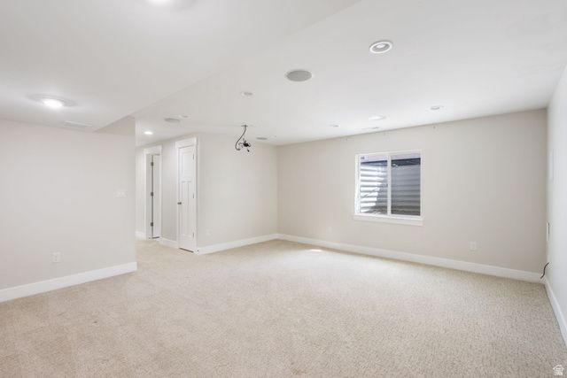 10737 S LAKE TERRACE AVE, South Jordan, UT 84009