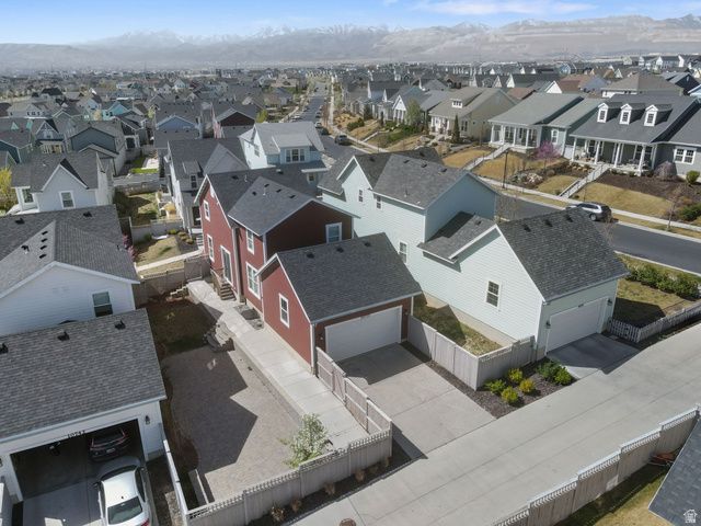 10737 S LAKE TERRACE AVE, South Jordan, UT 84009