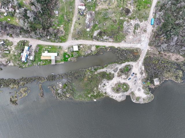 17202 Meadowbrook Drive, Channelview, TX 77530