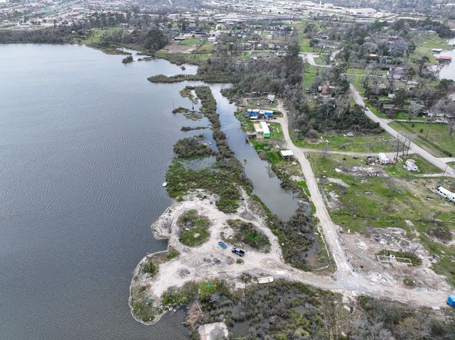 17202 Meadowbrook Drive, Channelview, TX 77530