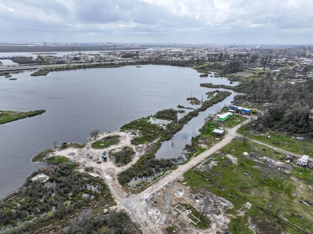 17202 Meadowbrook Drive, Channelview, TX 77530