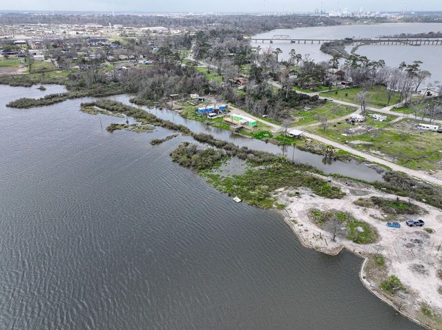 17202 Meadowbrook Drive, Channelview, TX 77530