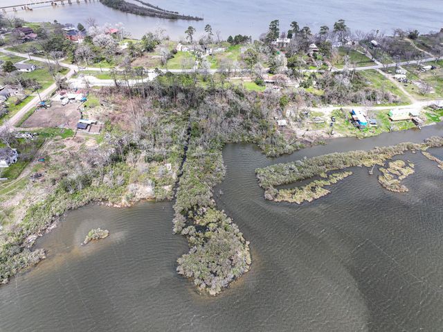 17202 Meadowbrook Drive, Channelview, TX 77530