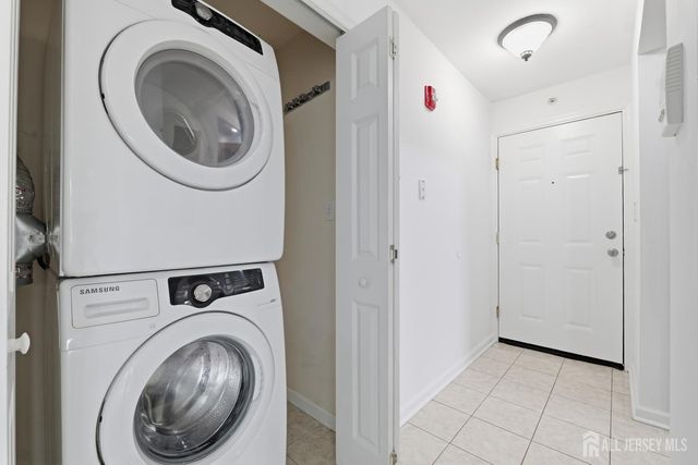 191-C Sierra Court, Woodbridge Proper, NJ 07095