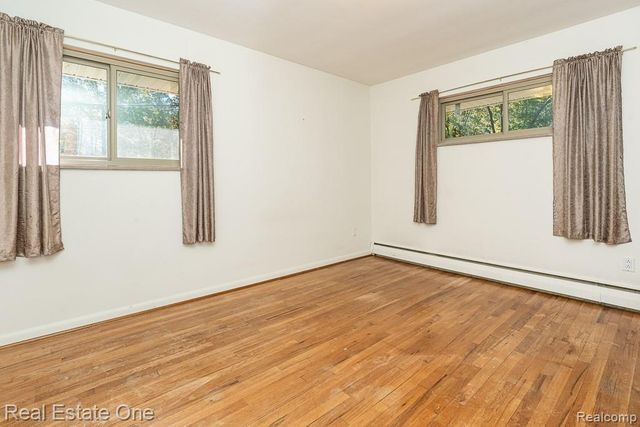 515 Whims Lane, Rochester, MI 48306