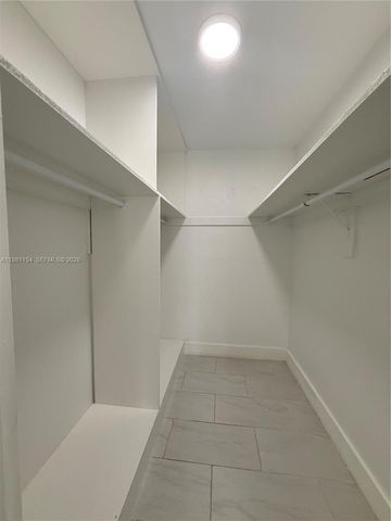 5020 NW 79th Ave 102, Doral, FL 33166