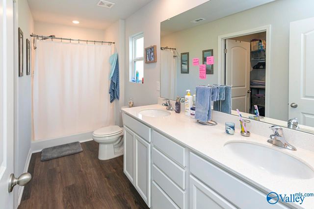 121 Syd Road, Owens Cross Roads, AL 35763