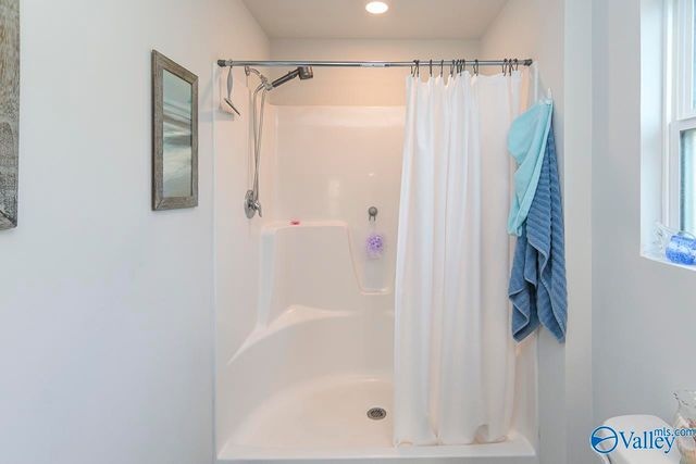 121 Syd Road, Owens Cross Roads, AL 35763