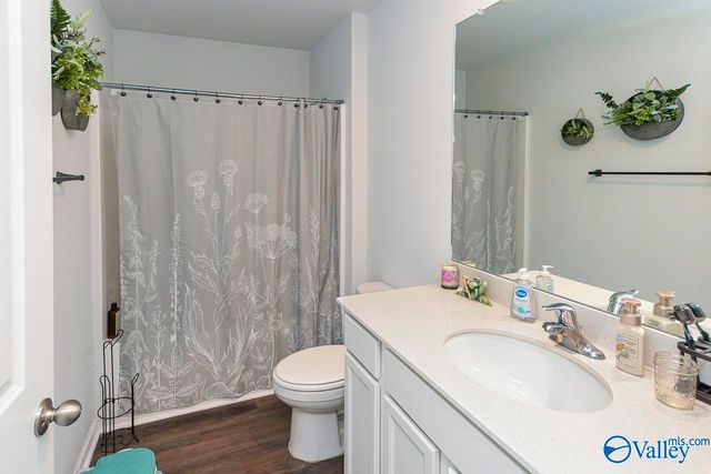 121 Syd Road, Owens Cross Roads, AL 35763