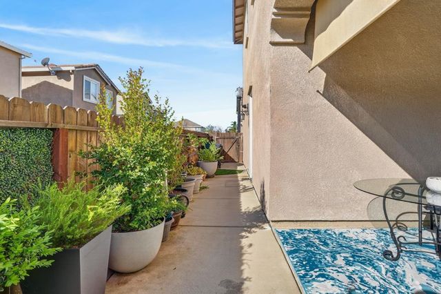 4207 Adriatic Sea Way, Sacramento, CA 95834