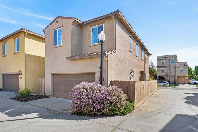 4207 Adriatic Sea Way, Sacramento, CA 95834