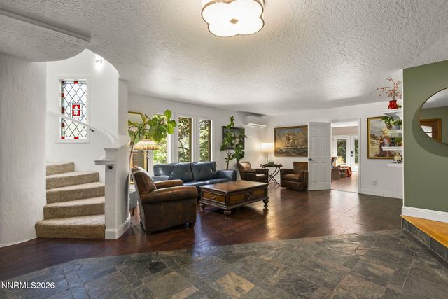 330 Sierra Manor Drive, Reno, NV 89511
