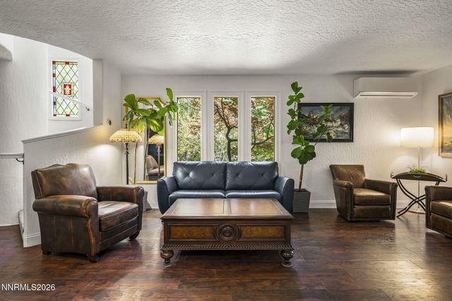 330 Sierra Manor Drive, Reno, NV 89511