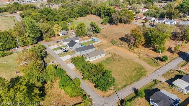 1915 Pryor Avenue, Fort Smith, AR 72904
