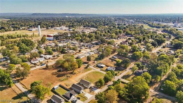 1915 Pryor Avenue, Fort Smith, AR 72904
