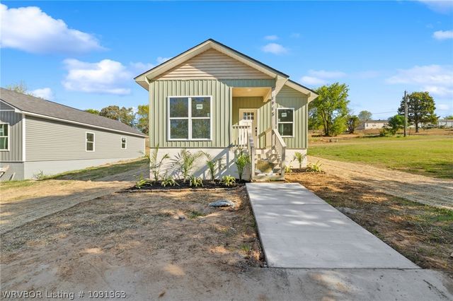 1915 Pryor Avenue, Fort Smith, AR 72904