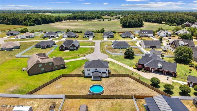 104 Mitchell Dean Place, La Grange, NC 28551