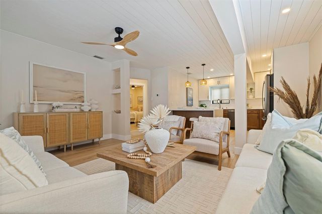 113 176TH AVENUE W, Redington Shores, FL 33708