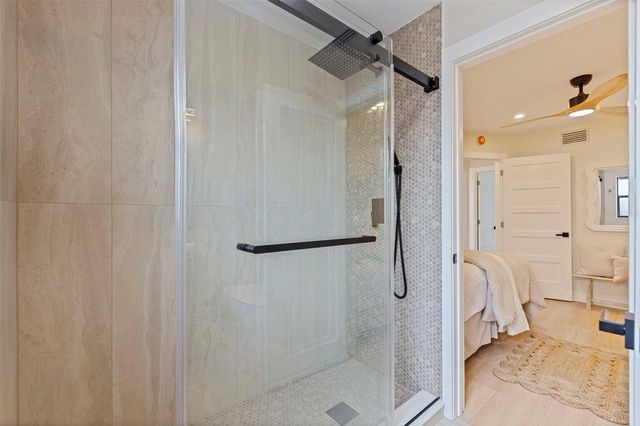 113 176TH AVENUE W, Redington Shores, FL 33708