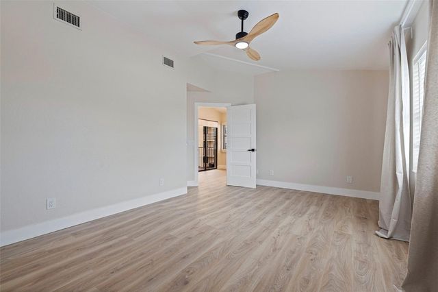 113 176TH AVENUE W, Redington Shores, FL 33708