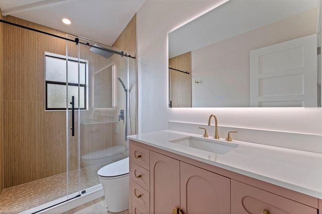 113 176TH AVENUE W, Redington Shores, FL 33708