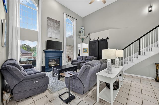 851 Bridle Path, Burleson, TX 76028