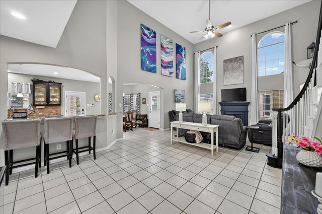 851 Bridle Path, Burleson, TX 76028