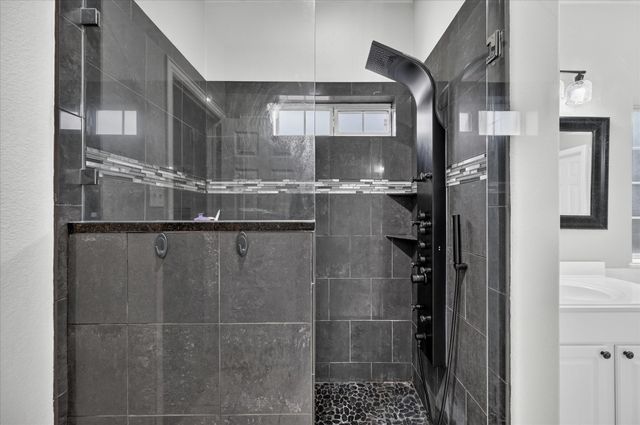 851 Bridle Path, Burleson, TX 76028