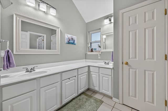 851 Bridle Path, Burleson, TX 76028