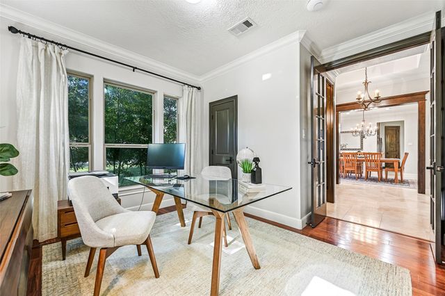 3 Wilderness Trail, Friendswood, TX 77546