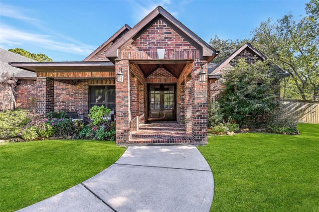 3 Wilderness Trail, Friendswood, TX 77546