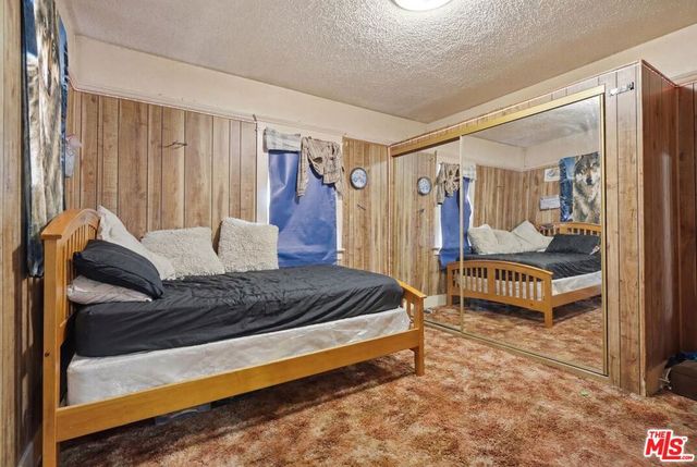 220 E 64th Street, Los Angeles, CA 90003