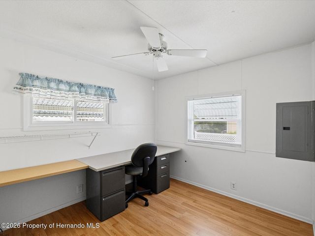 7366 First Loop Avenue, Brooksville, FL 34613