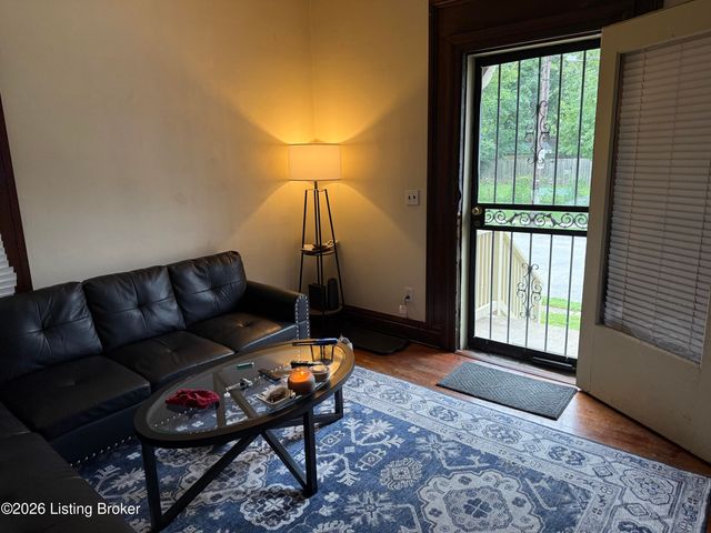 1603 Chichester Ave, Louisville, KY 40205