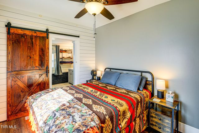 909 Poplar Street, Kingsport, TN 37660